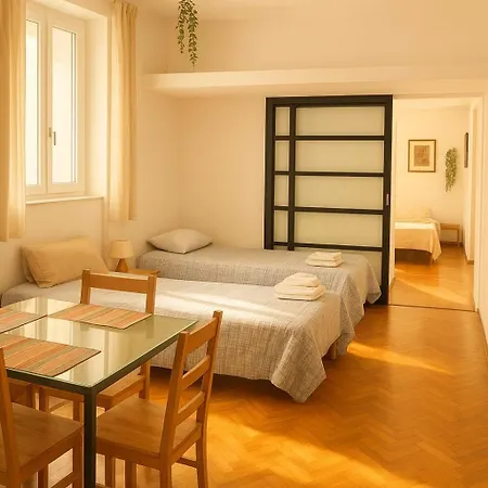 Bella Sorella Naples